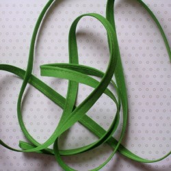 Paspulka - zelená (50 cm)